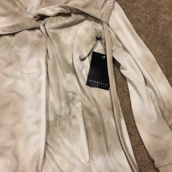 BAGATELLE NWT French terry draped tie dye wrap cardigan E5 - Picture 4 of 9